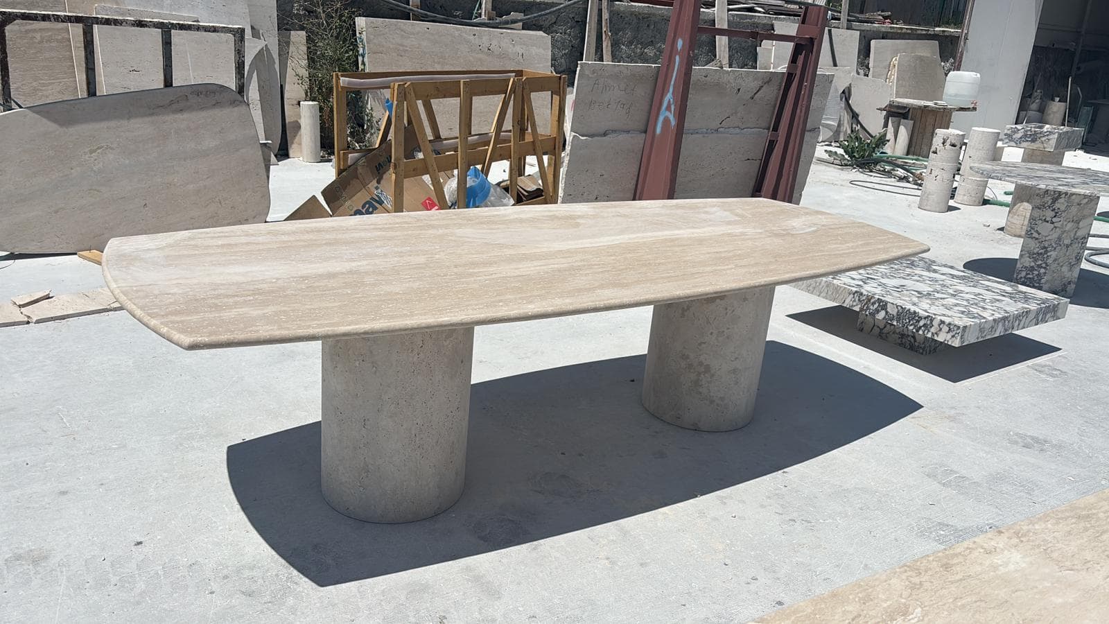Yemek masası “Pinara”